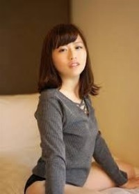 叶月萌