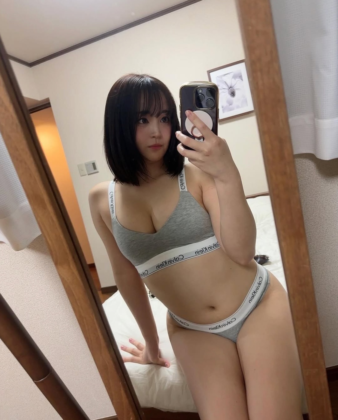 若月萌亚