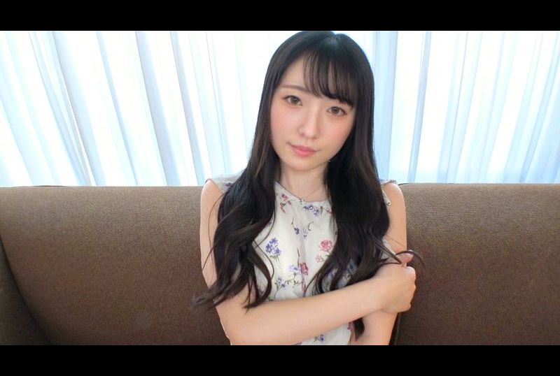 siro-5017【清楚系？】AV女优に憧れてAV出演を决めた荞麦屋店员のお姉さん。ツルツルでキレイで汚れを知らなそうな清楚系おま◯こに容赦なく极太肉棒が挿入されていく…… ネットでAV応募→AV体験撮影 1952 - AV大平台-中文字幕,成人影片,AV,国产,线上看