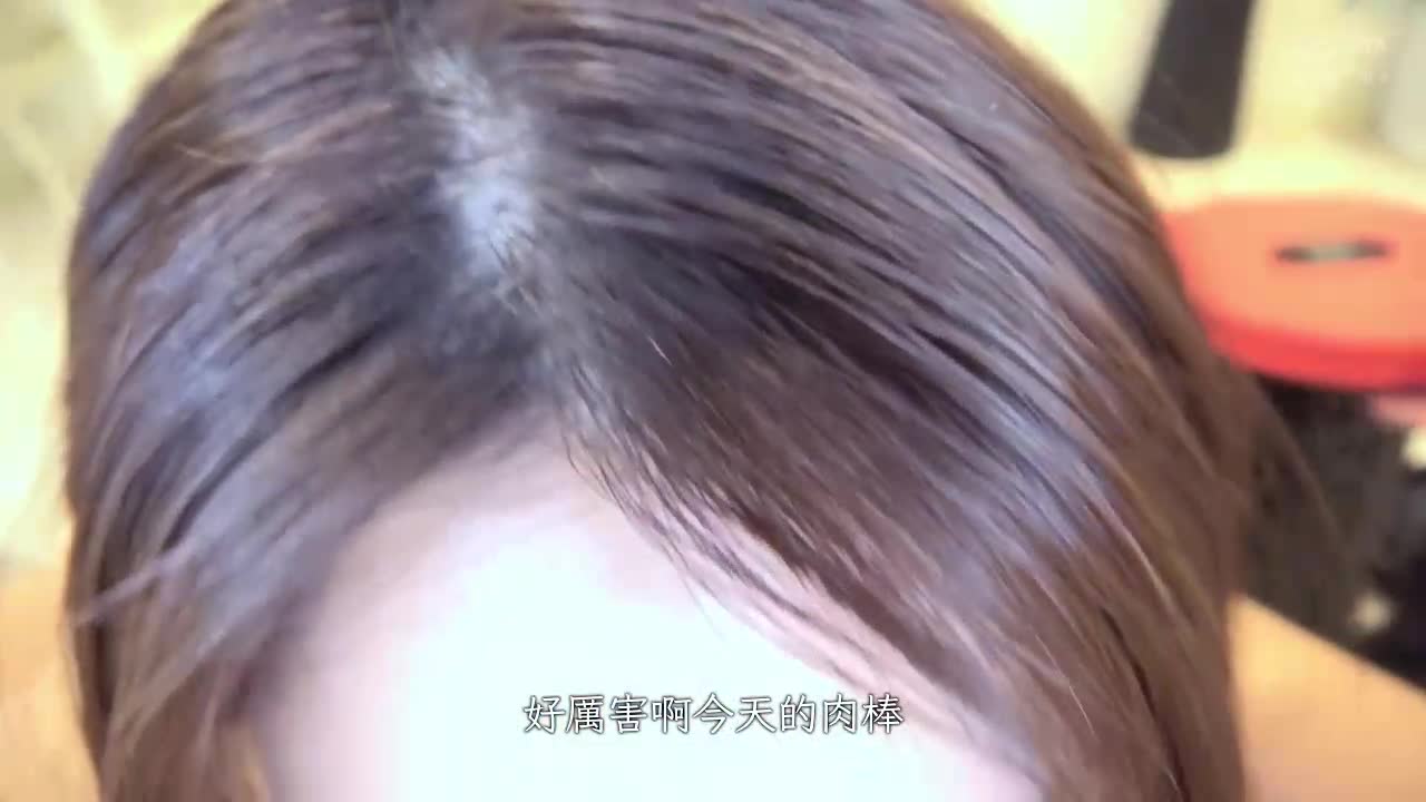 穿着裸露的围裙，与同事们一起连续绝顶，直到头脑空白！全程中出及面射的两连战！ - AV大平台-中文字幕,成人影片,AV,国产,线上看