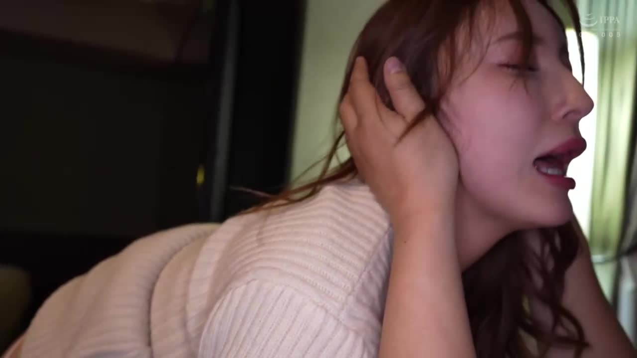 散发著成熟魅力的美女.释放内心性欲望.外表高雅.内在低俗.喜欢色情性爱和各种姿势.不断高潮达到快乐 - AV大平台-中文字幕,成人影片,AV,国产,线上看