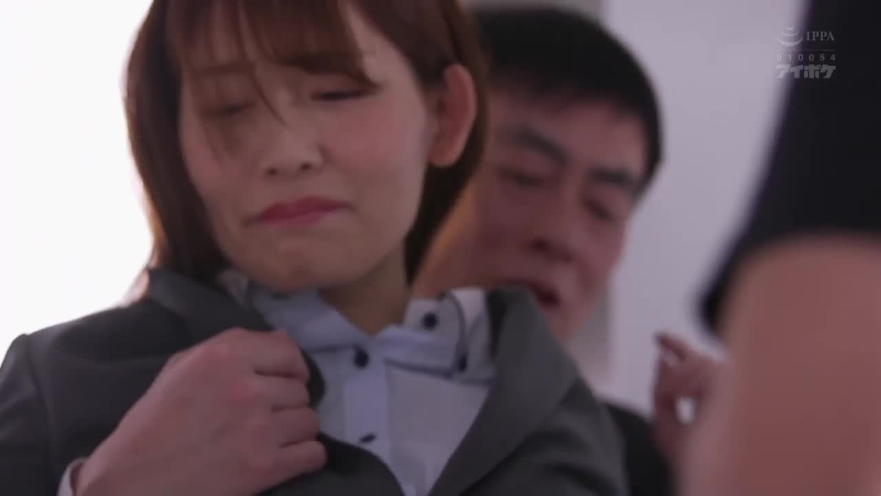 在上班途中的电车上被开发了两个小时…长达一个月被摸好摸满全身都变成性敏感带的我… 古川穗花 - AV大平台-中文字幕,成人影片,AV,国产,线上看