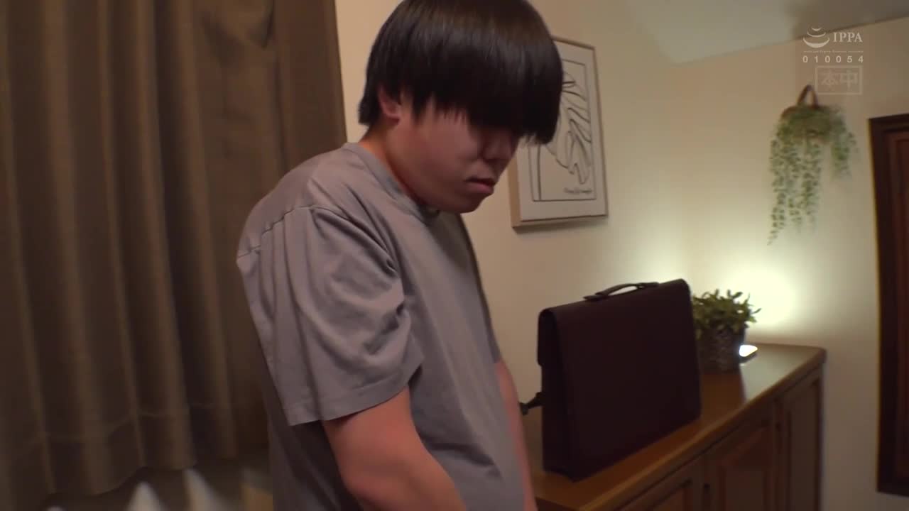 儿子的母亲出轨NTR告白，妈妈出轨了？可怜的妻子被儿子的家庭教师绝伦挿入！一次又一次被中出… 弥生美月 - AV大平台-中文字幕,成人影片,AV,国产,线上看