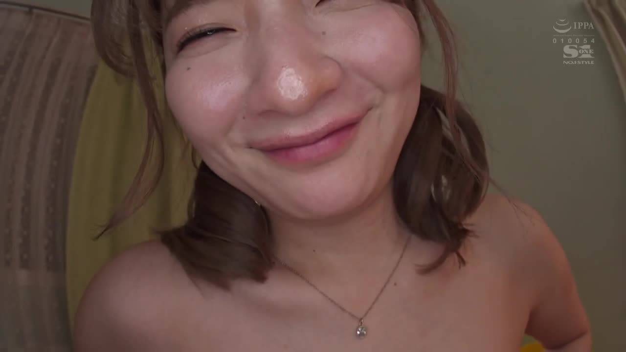 极色的特写！ 变态角度！ 因为胸部而疯狂的大叔们的捏好捏满俱乐部 鹫尾芽衣 - AV大平台-中文字幕,成人影片,AV,国产,线上看