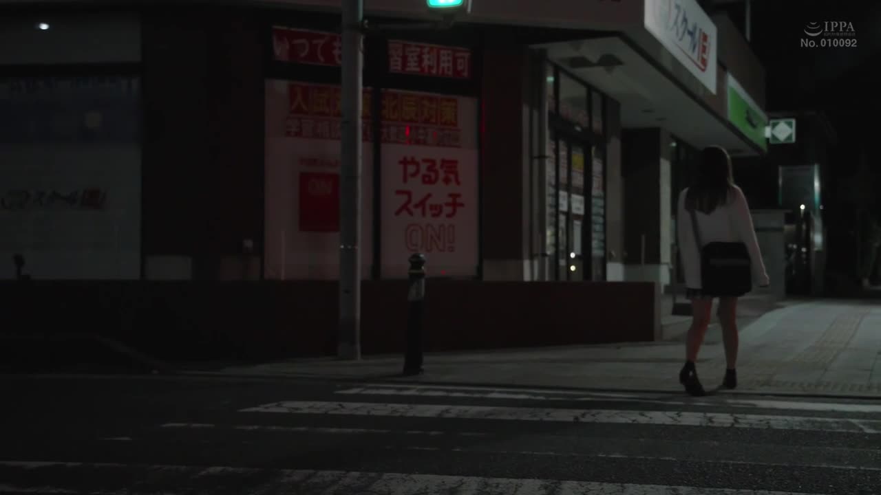 最终接吻电车 在没有其他人的车厢单独2人，和美少女数次KISS×KISS×KISS 松本一香 - AV大平台-中文字幕,成人影片,AV,国产,线上看