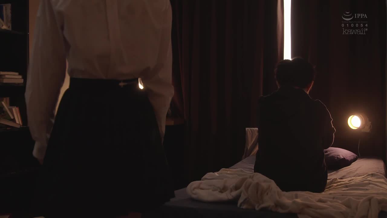 哥哥不外出 爸爸外遇 妈妈精神崩溃 在这样的环境下 跟哥哥近亲相奸。 日向夏 - AV大平台-中文字幕,成人影片,AV,国产,线上看
