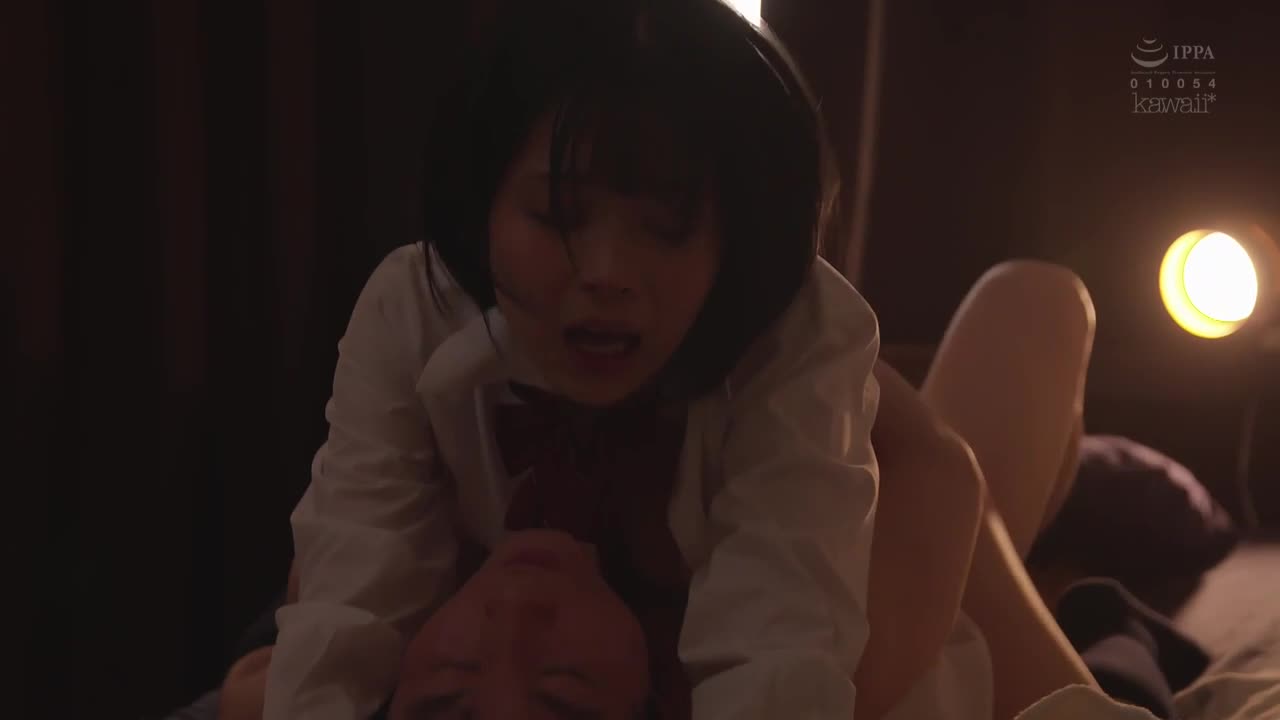 哥哥不外出 爸爸外遇 妈妈精神崩溃 在这样的环境下 跟哥哥近亲相奸。 日向夏 - AV大平台-中文字幕,成人影片,AV,国产,线上看