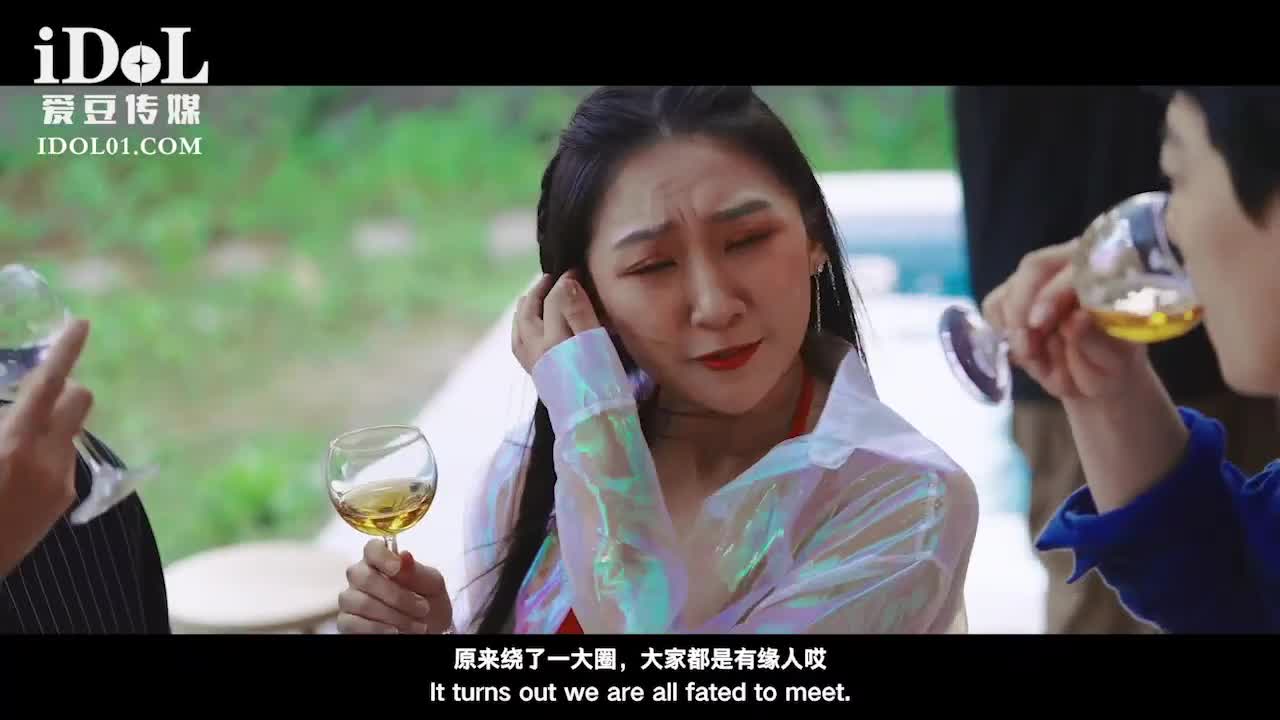 闺蜜 百万网红惨遭姐妹陷害人设崩塌 - AV大平台-中文字幕,成人影片,AV,国产,线上看