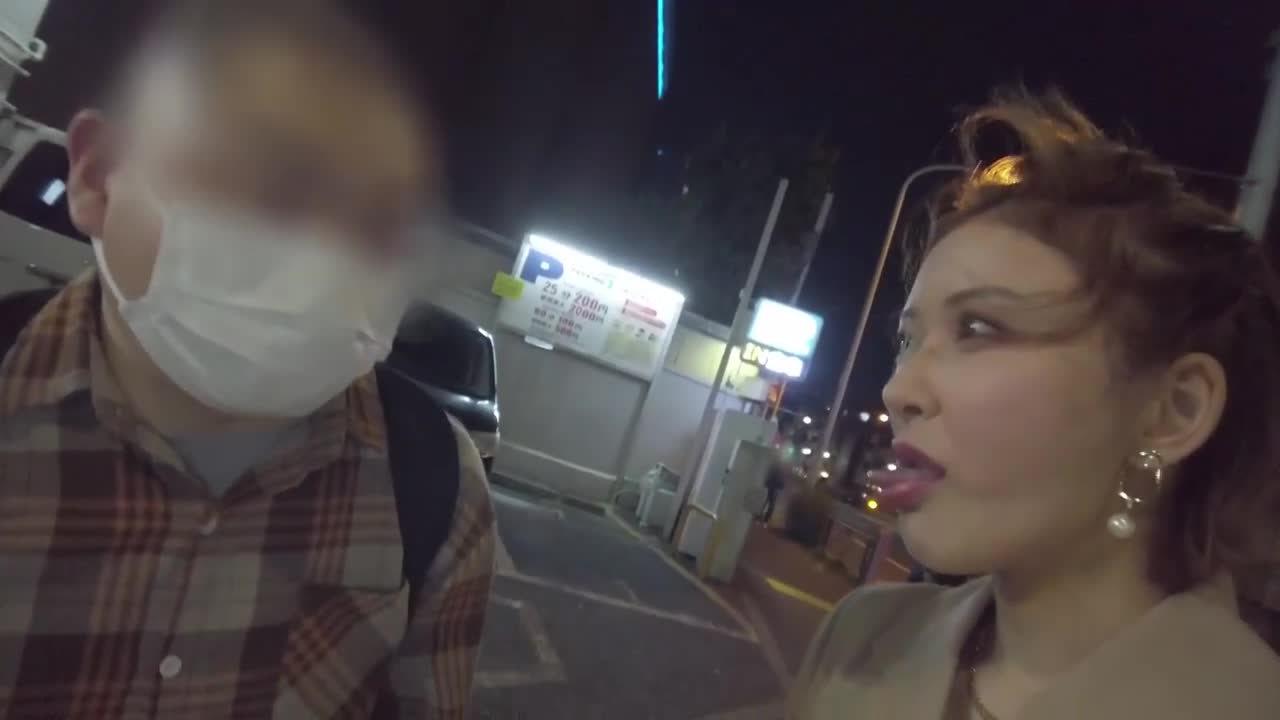 突然的舔舐口交蛇舌逆搭讪！用蜘蛛脚骑乘位啃食被虐狂男的蟒蛇色婊！ 蜜美杏 - AV大平台-中文字幕,成人影片,AV,国产,线上看