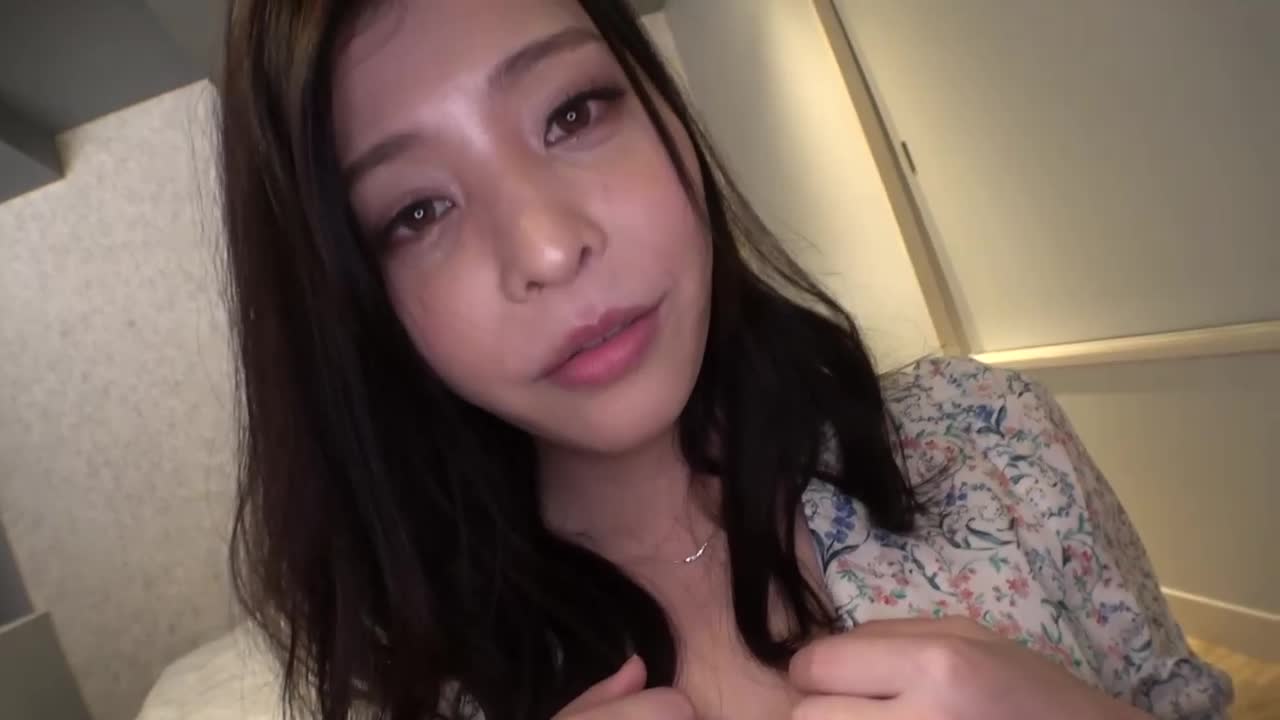 散发出成熟魅力的美容院员工.对私下底性爱不满足.报名初次拍摄AV.被插入肉棒后无法控制停不下来. - AV大平台-中文字幕,成人影片,AV,国产,线上看