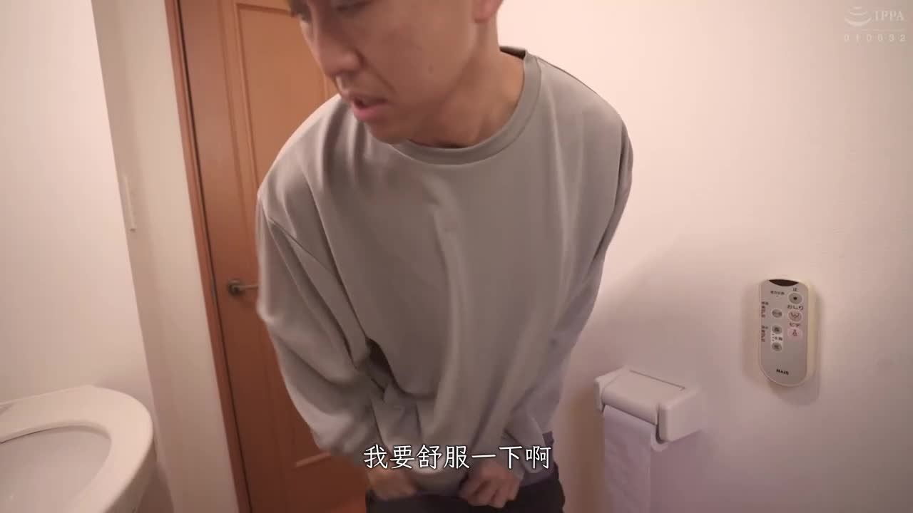 穿着裸体围裙打扫的的出差帮佣服务。虽然费用高，不过巨乳巨臀家政妇却是除了做家事，也会清老二地干到爽。 - AV大平台-中文字幕,成人影片,AV,国产,线上看