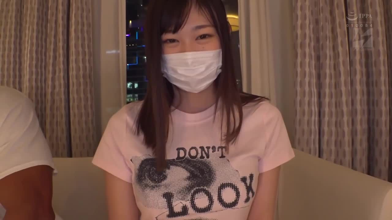 【初曝光：性爱影片】与超神乳G罩杯的口罩女子做爱－都会S女子大 N区居住 19岁的阿亚坦（昵称） - AV大平台-中文字幕,成人影片,AV,国产,线上看