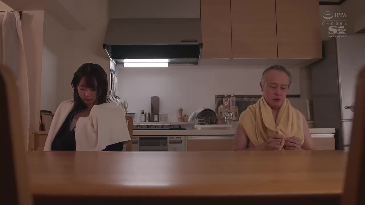 台风直扑回不去的童颜看护～和初老的数度高潮快乐堕落年岁差性交 架乃由罗 - AV大平台-中文字幕,成人影片,AV,国产,线上看