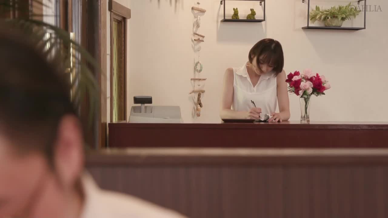 直到早上和打工的人妻因为突如其来的大雨难以回家…… 穂高结花 - AV大平台-中文字幕,成人影片,AV,国产,线上看