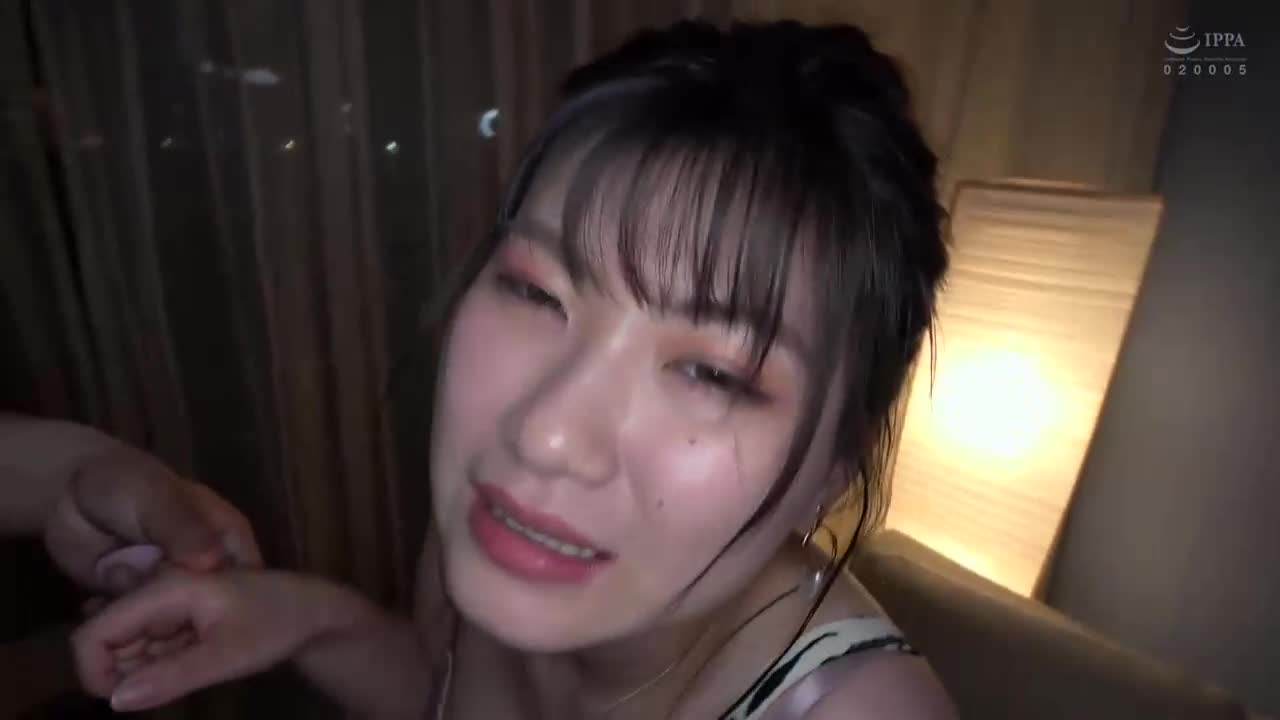 【抖M真髓！喜欢肉棒的顺从变态女孩的硬核SEX】‘太喜欢喝精液了…’遇到喜欢饮精的变态学生妹室外露出&amp;调教做爱高潮！！【素人性爱REC＃暖香＃专门学生】 - AV大平台-中文字幕,成人影片,AV,国产,线上看
