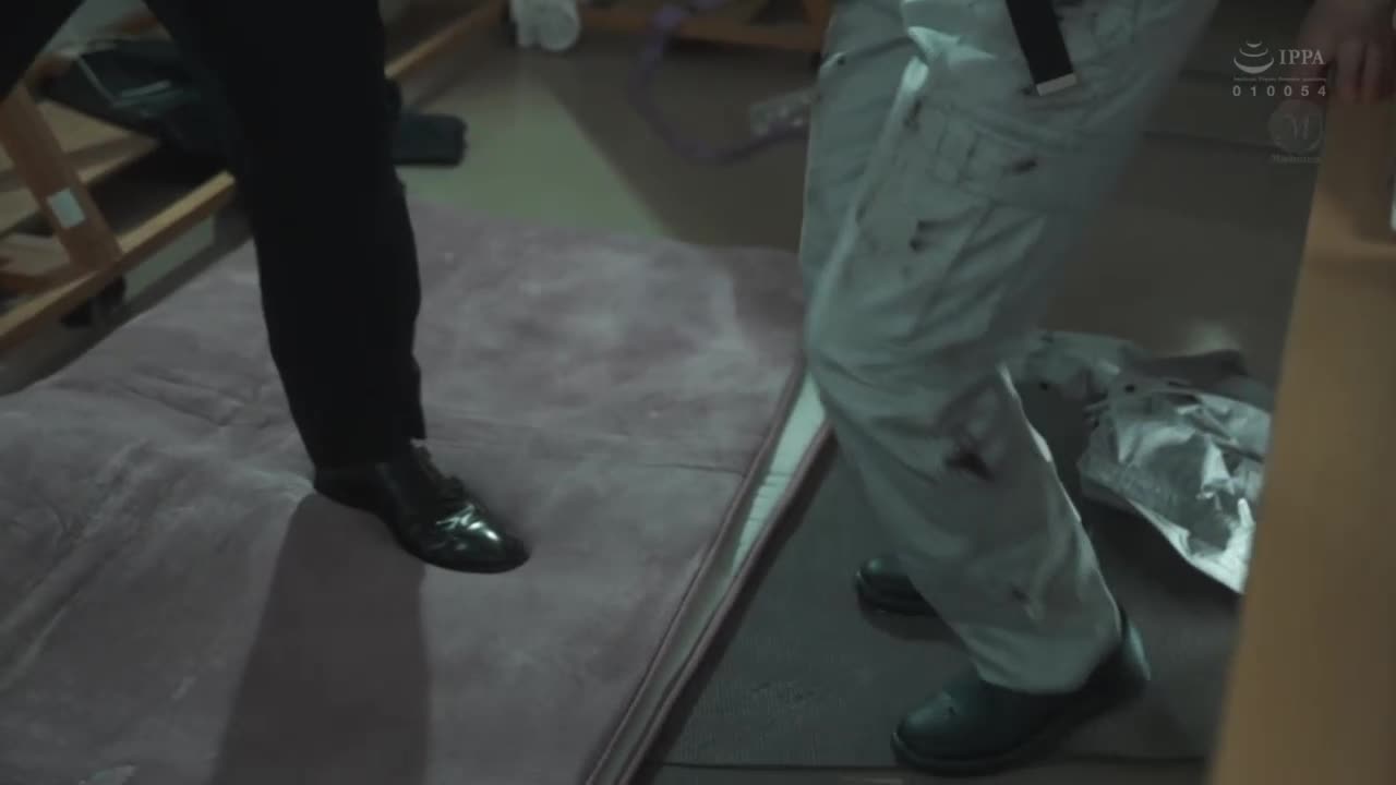  外出的时候打发时间。 工场勤务的平凡人妻脱掉衣服后超色情、成为精英社员的顺从抖M性奴隶。 安美波 - AV大平台-中文字幕,成人影片,AV,国产,线上看