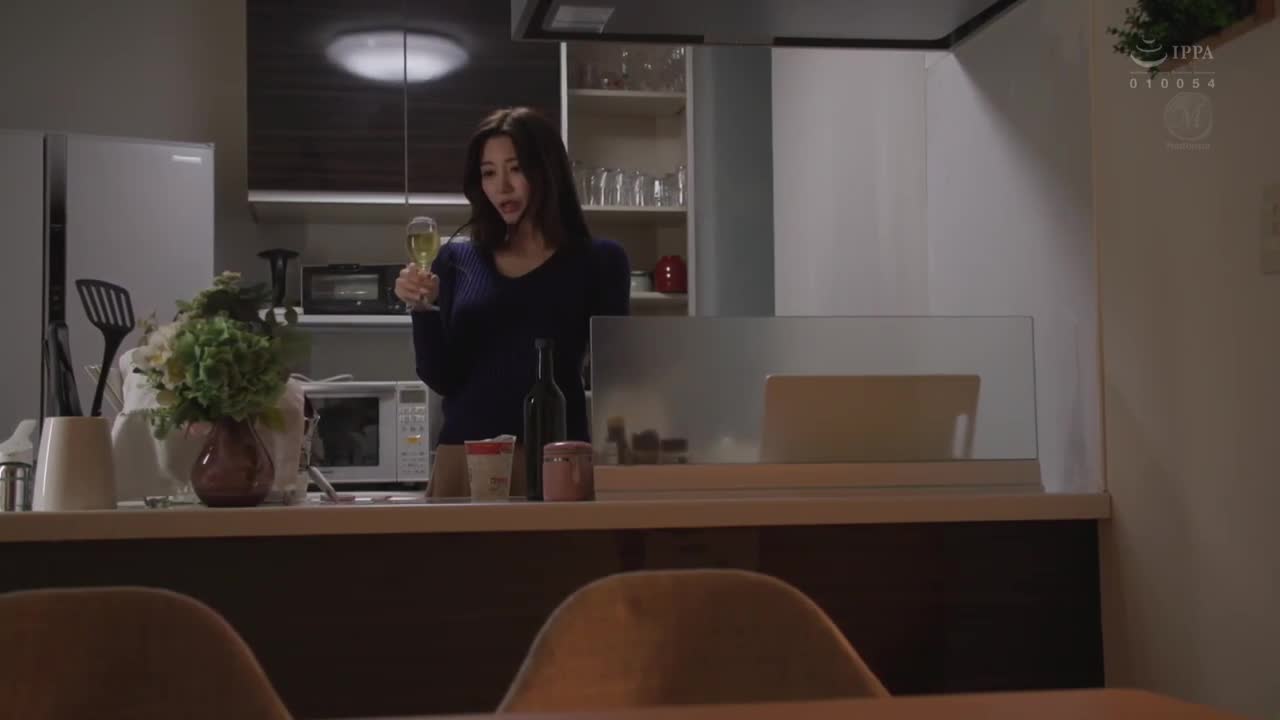 自治会的人妻相当淫荡～副会长一之濑真美篇 爱弓凉 - AV大平台-中文字幕,成人影片,AV,国产,线上看