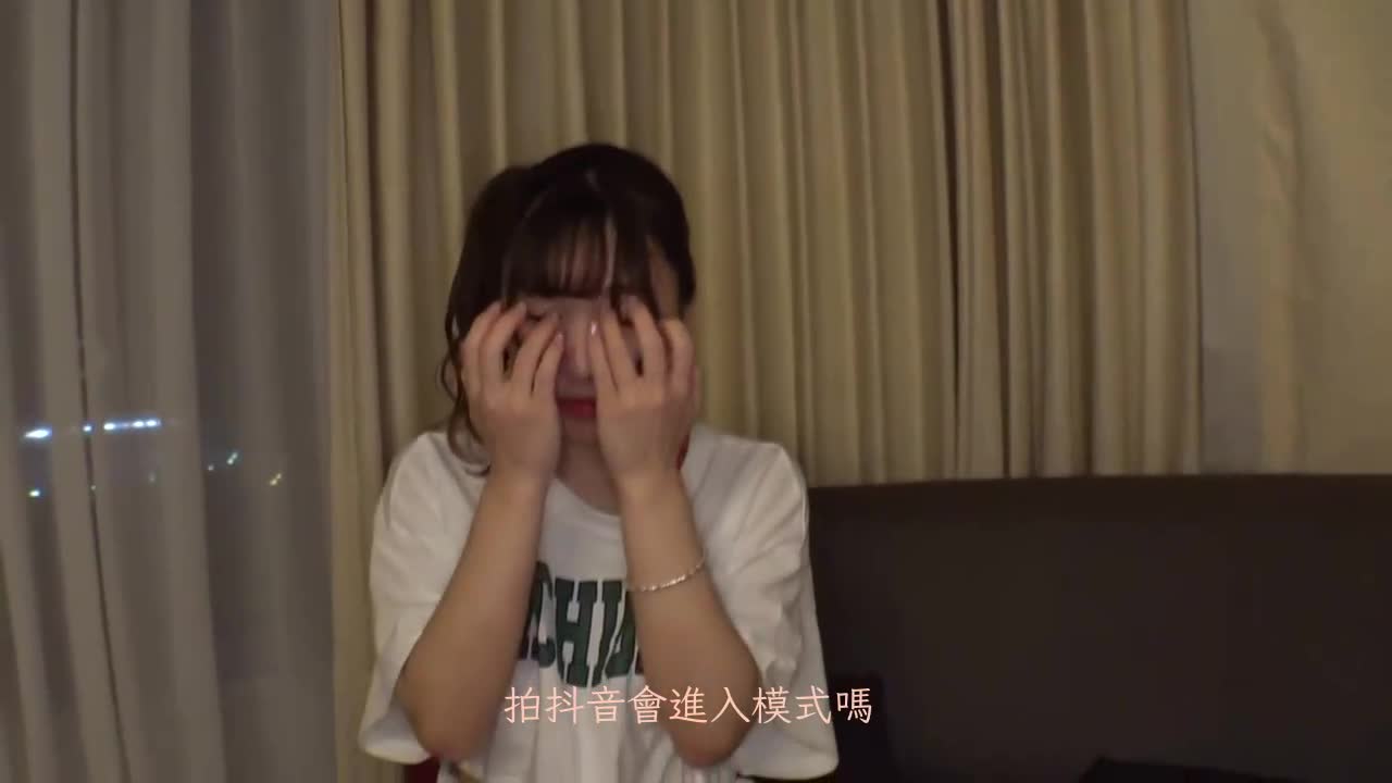 【喉咙和小穴深处都是性感带】「喜欢无套做爱、运气好的话可以射在里面♪」拿掉避孕套后恳求内射 和mei酱在酒店色情做爱！【PornGirl.6】 - AV大平台-中文字幕,成人影片,AV,国产,线上看