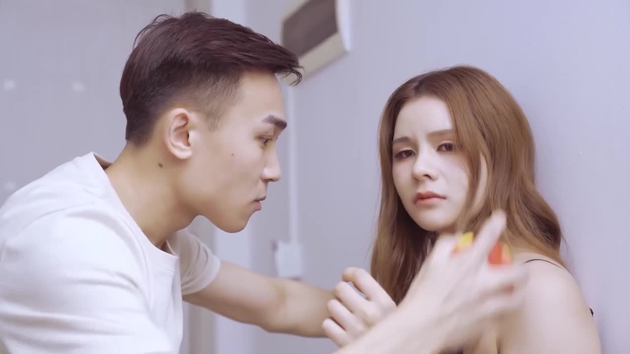 时间暂停 NTR ! 当面羞辱巨乳妹男友 - AV大平台-中文字幕,成人影片,AV,国产,线上看
