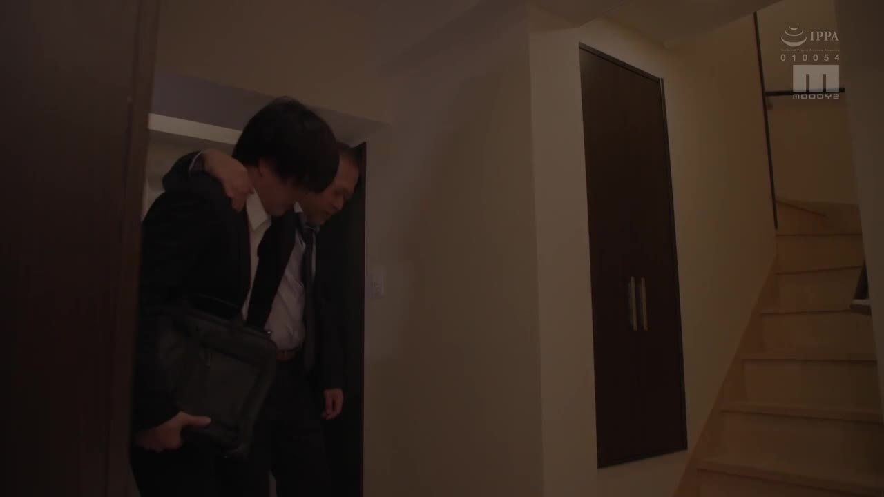 用局部全都露的G绳裤来走光内裤诱惑的附近欲求不满太太 黒川蓳 - AV大平台-中文字幕,成人影片,AV,国产,线上看