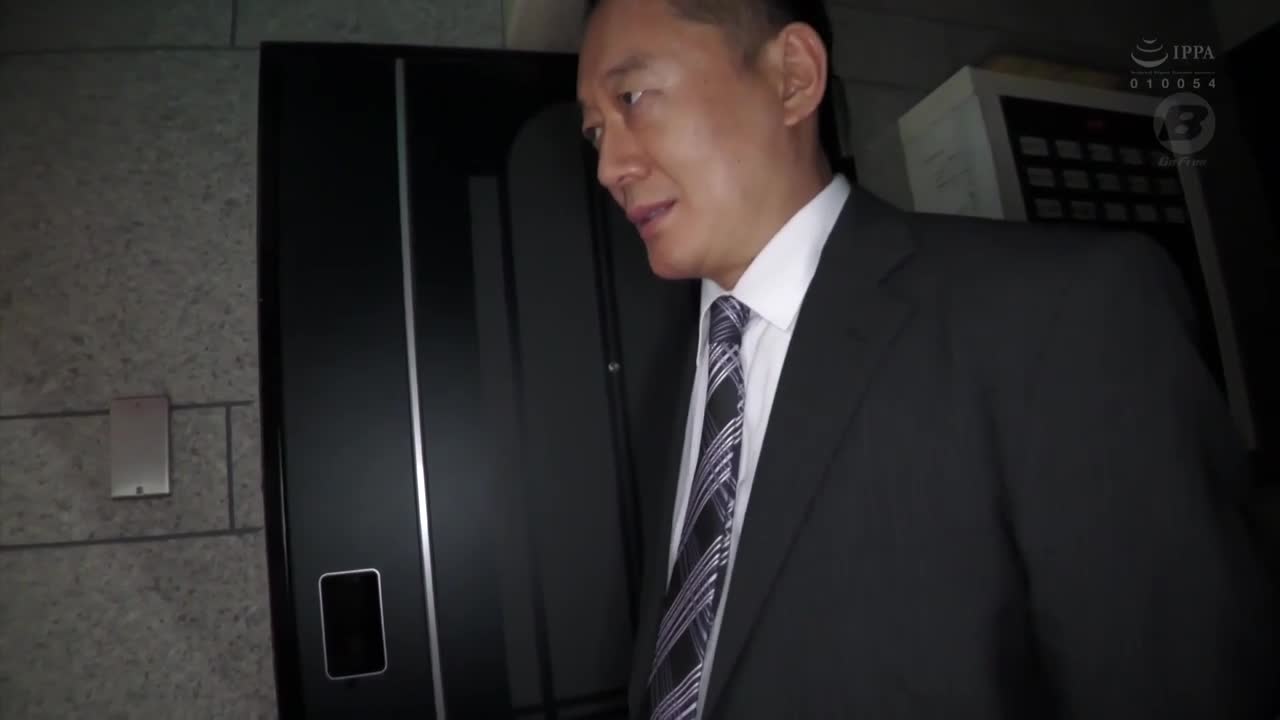 用巨乳诱惑只身外派的邻居～中出打桩活塞逆NTR 森泽佳奈 - AV大平台-中文字幕,成人影片,AV,国产,线上看