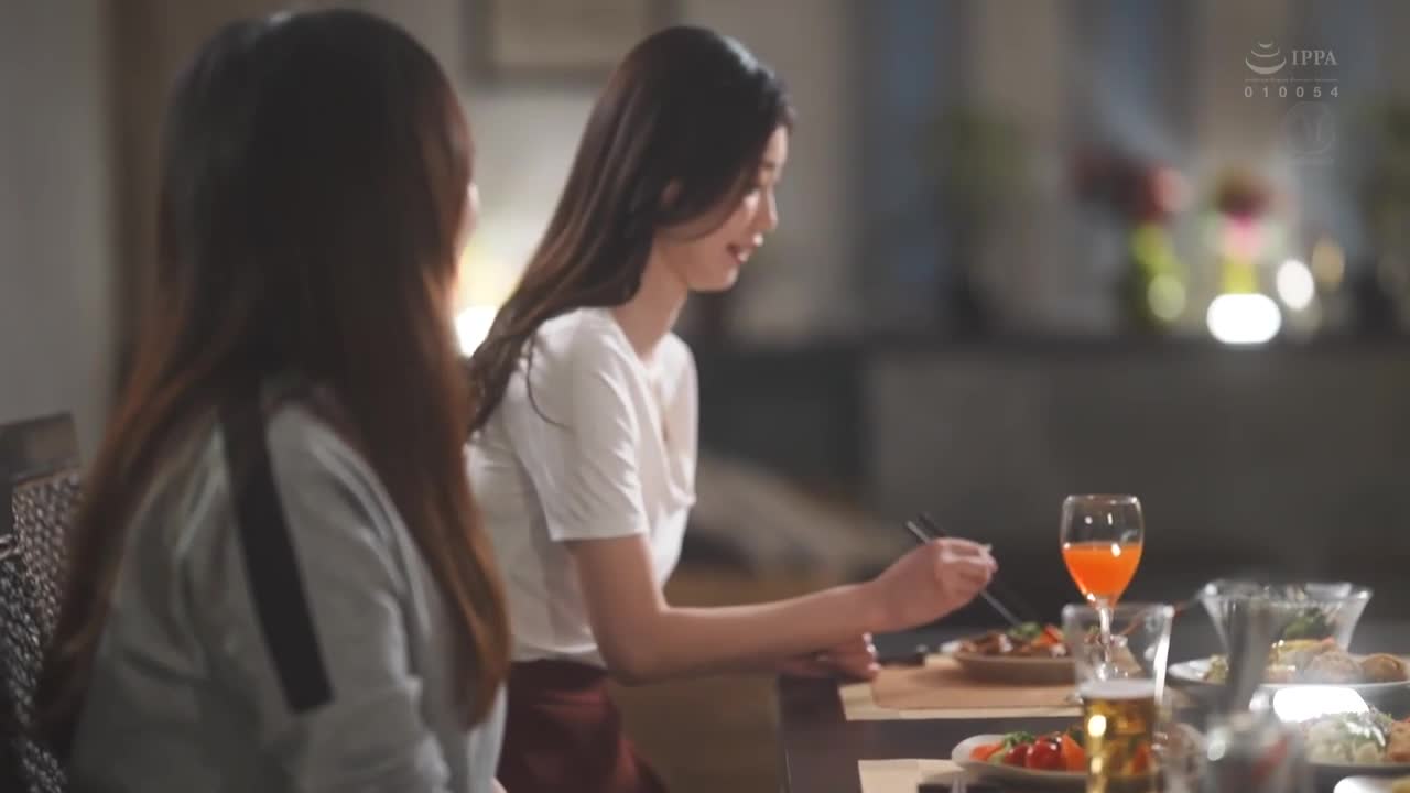 ＂一秒也不让你离开视线＂和在妻子娘家用走光奶子诱惑的大姨子的危险中出性交 - AV大平台-中文字幕,成人影片,AV,国产,线上看