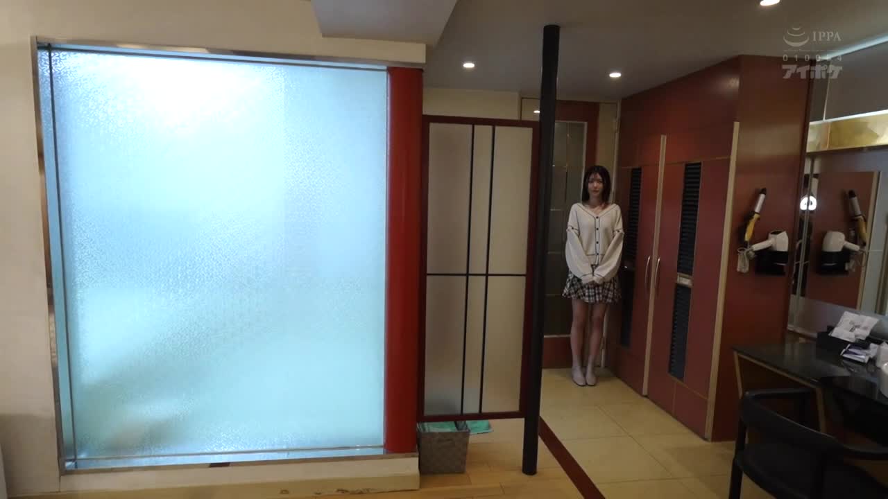 美艳超乎想像的神秘美女AV首次亮相210分钟特别篇四段式性爱－彩乃圣良－ - AV大平台-中文字幕,成人影片,AV,国产,线上看