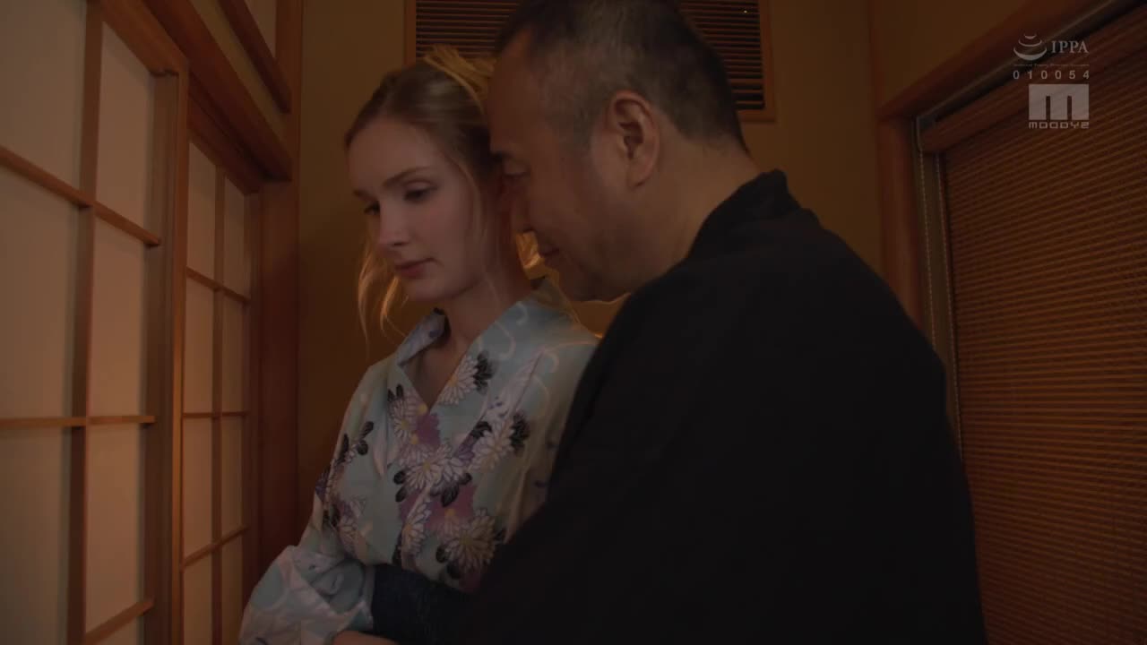 不知道前戏的外国人妻子因为日式舔弄成了早泄体质数度奶头高潮 リリー・ハート - AV大平台-中文字幕,成人影片,AV,国产,线上看