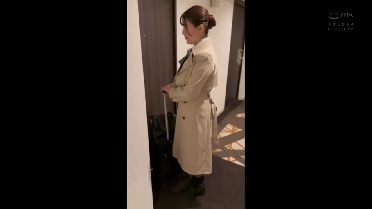 高岭之花的国际线头等舱CA 健美丰满的武田怜香AV首次亮相 - AV大平台-中文字幕,成人影片,AV,国产,线上看