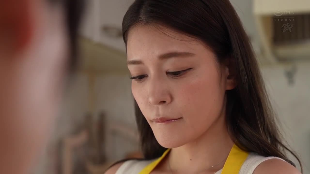 小时候常常陪我一起洗澡的阿姨 长大之后再一起洗澡 害羞又开心的姪子。橘梅亚莉 - AV大平台-中文字幕,成人影片,AV,国产,线上看