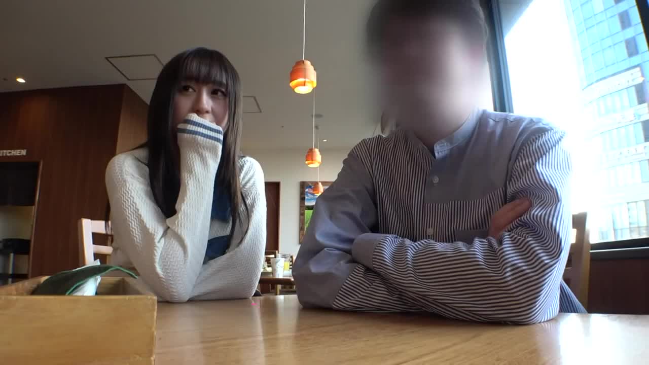 在男朋友面前被其他人的大肉棒插到泪流满面。在秋叶原发现恩爱的纯洁情侣w 男朋友很喜欢AV的样子。女朋友一听到是AV就要走...但男朋友很有兴致。最终在男朋友的坚持下女朋友被迫出演w - AV大平台-中文字幕,成人影片,AV,国产,线上看