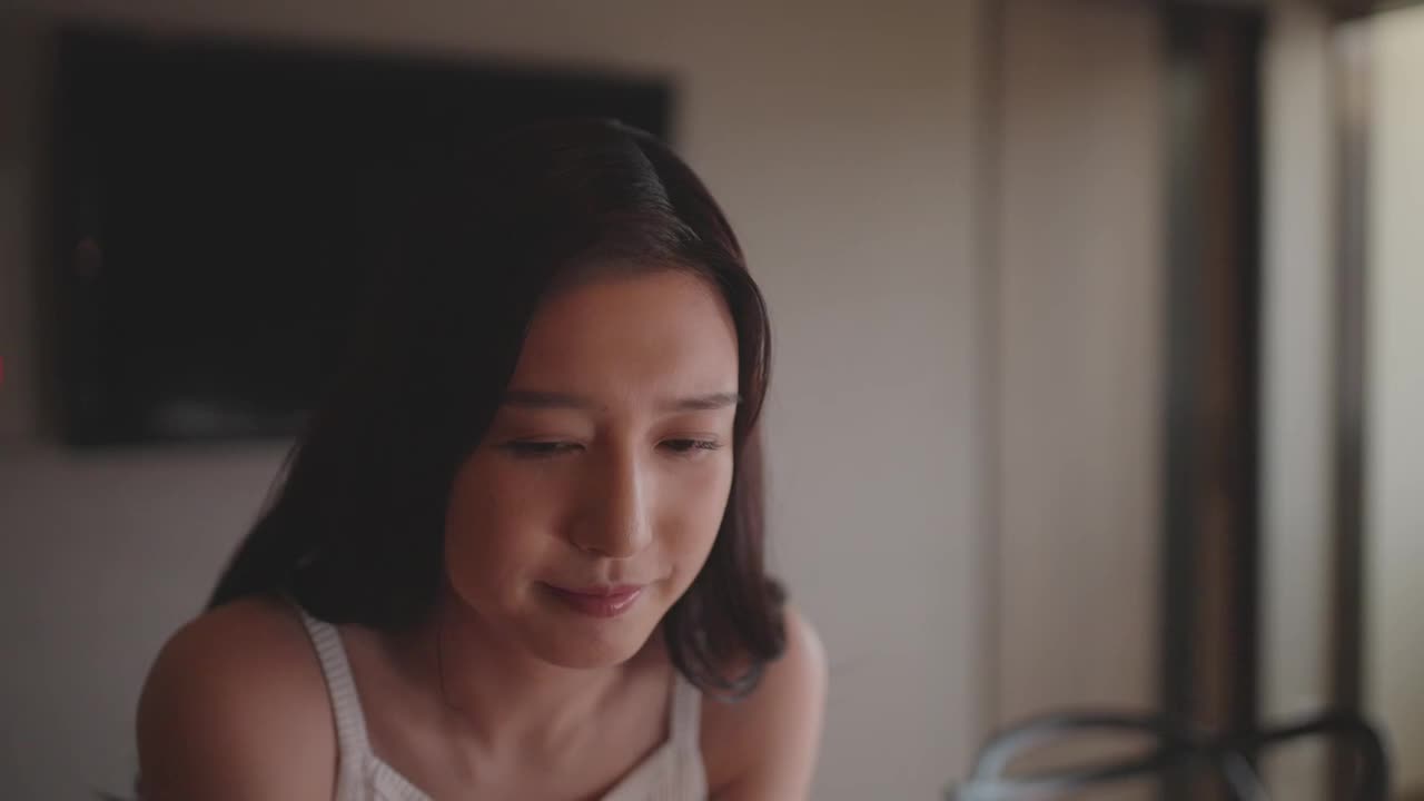 东京爱情动作故事 安全感｜古川伊织、羽田爱 - AV大平台-中文字幕,成人影片,AV,国产,线上看