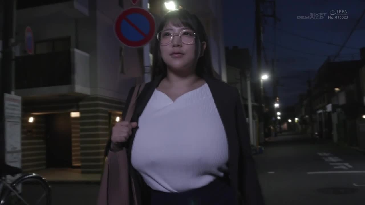 很不会拒绝人的派遣员工 低调巨乳K小姐！因为想要看她的反应 一直对她性骚扰…结果没有抵抗，只好成为我的职场专属的炮友 优月真里奈 - AV大平台-中文字幕,成人影片,AV,国产,线上看