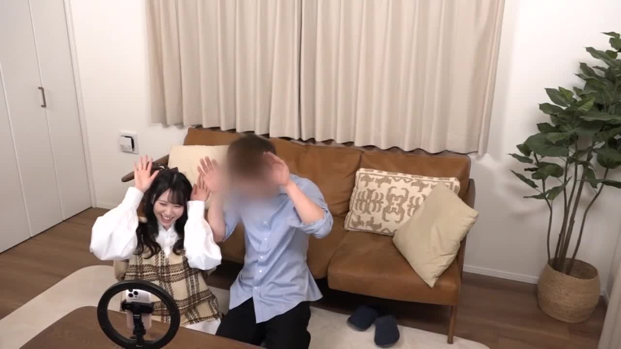 羞耻心的笑容.恋人心情的调整.性爱筹备进行调情.变换体位来做爱 - AV大平台-中文字幕,成人影片,AV,国产,线上看