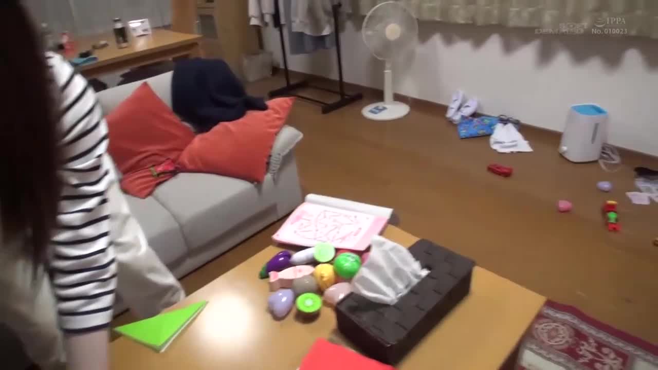 拜访北关东变态女 住在S县K市的单亲妈妈 希望可以喝到他人的精子 受孕中出 - AV大平台-中文字幕,成人影片,AV,国产,线上看