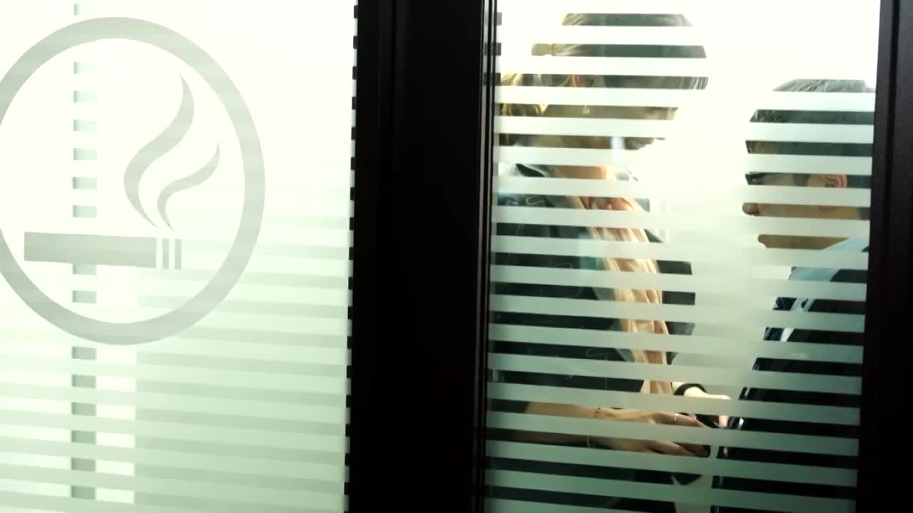 你想让我坠入不伦？一旦知道他是已婚男性就会绝对把我拖入深渊，美丽的社员美谷朱里。 - AV大平台-中文字幕,成人影片,AV,国产,线上看