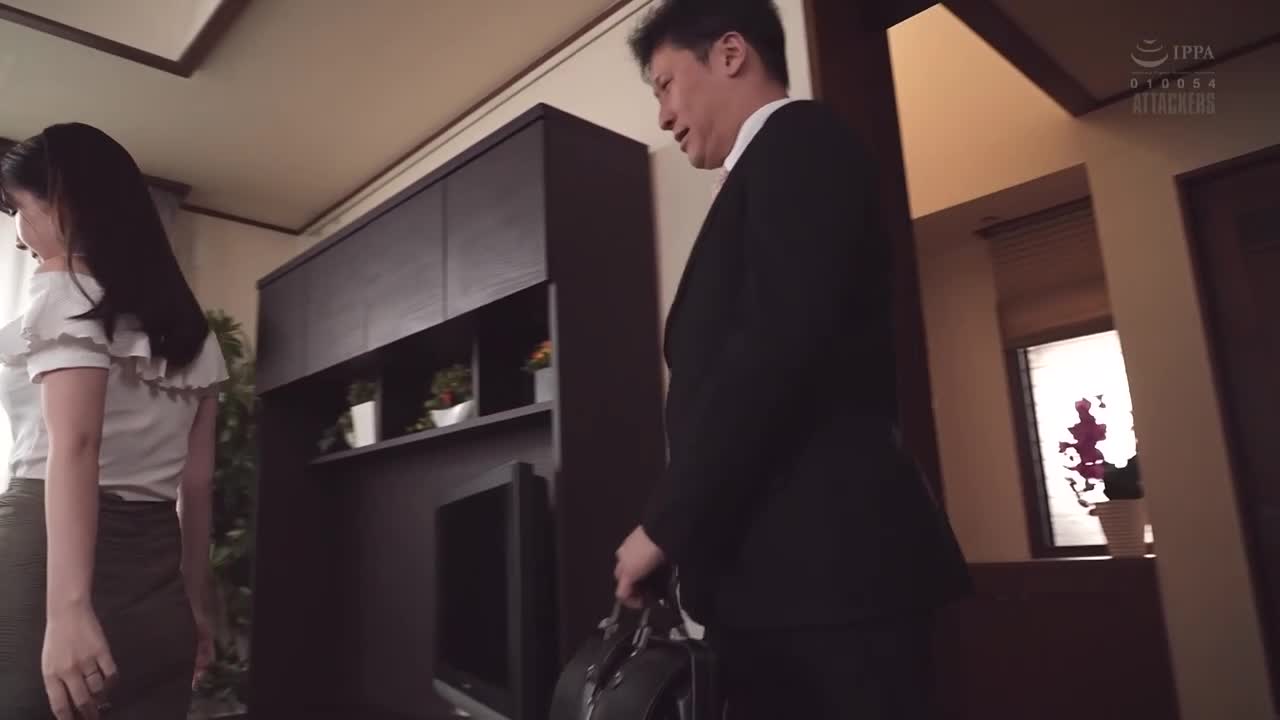 被微不足道的好奇心推动着… 沉逆他人肉棒的淑女妻忏悔录 背叛老公成为性爱俘虏的少妻光愚行目录 宫西光 - AV大平台-中文字幕,成人影片,AV,国产,线上看