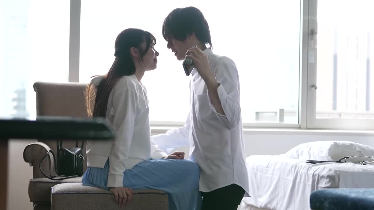 当我在医院看到阴茎时，我想以女牛仔的姿势骑在她身上让她振作起来。西野芹那 - AV大平台-中文字幕,成人影片,AV,国产,线上看