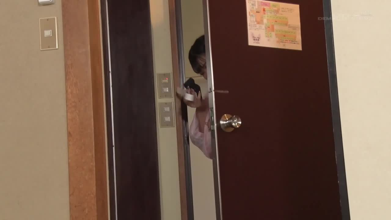 花柳杏奈、想只披着一条毛巾进入男汤看看吗！ - AV大平台-中文字幕,成人影片,AV,国产,线上看