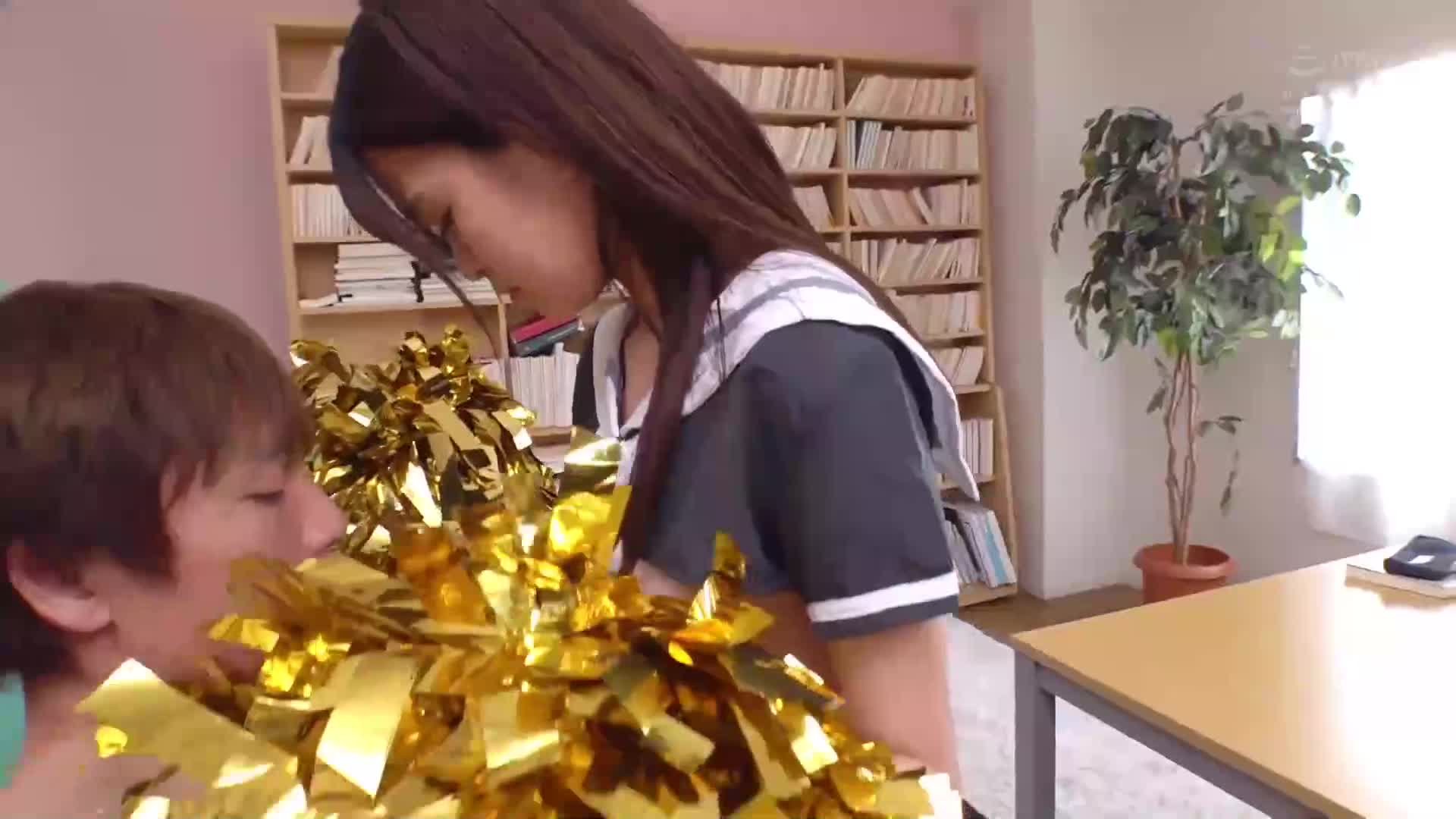 逆兔女郎的制服女孩！全力学园偶像杏可可！ - AV大平台-中文字幕,成人影片,AV,国产,线上看