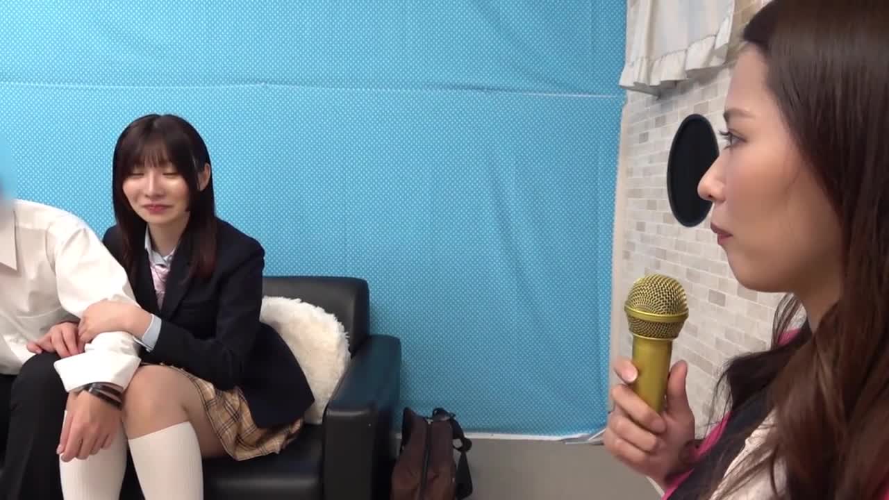 【神无版】女学生限定！乳头和鸡鸡伸出墙外的猜男友游戏！ ！如果你猜对了，你将获得精美奖品！如果你错过了，你将会遭遇意想不到的惩罚游戏，并享受人生中第一次的高潮！首个NTR！ - AV大平台-中文字幕,成人影片,AV,国产,线上看