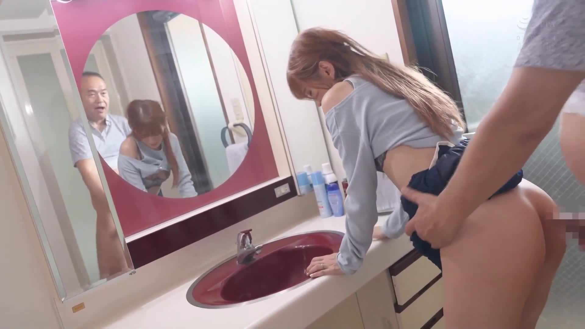 被轻视的义父强迫怀上不被期望孩子的人妻。希岛爱里 - AV大平台-中文字幕,成人影片,AV,国产,线上看