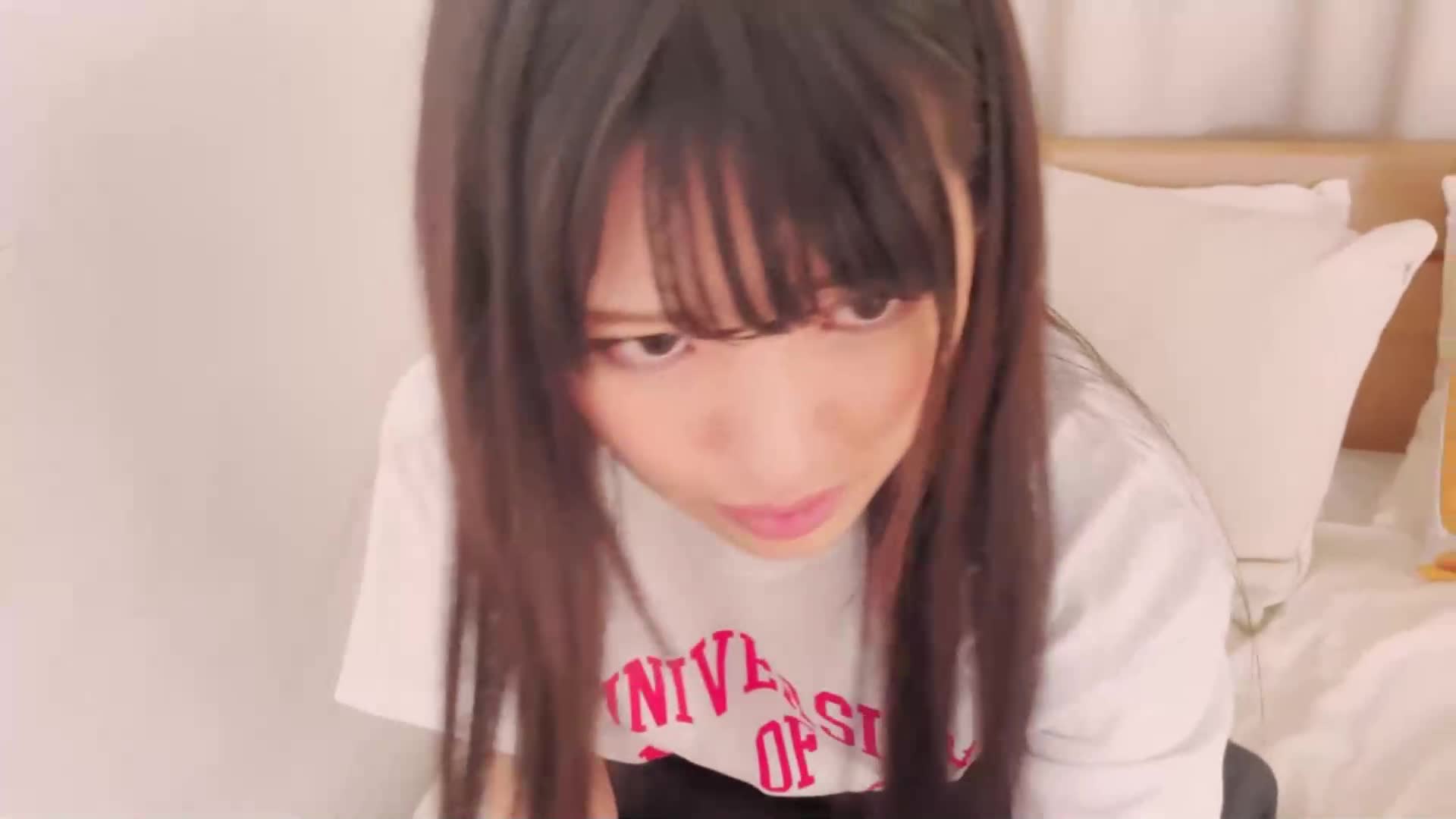 害怕的美少女→男人：「当我结婚时，我必须找一个性伴侣，对吧？」极度危险的影片泄露，偶像被自己的粉丝监督并中出 - AV大平台-中文字幕,成人影片,AV,国产,线上看