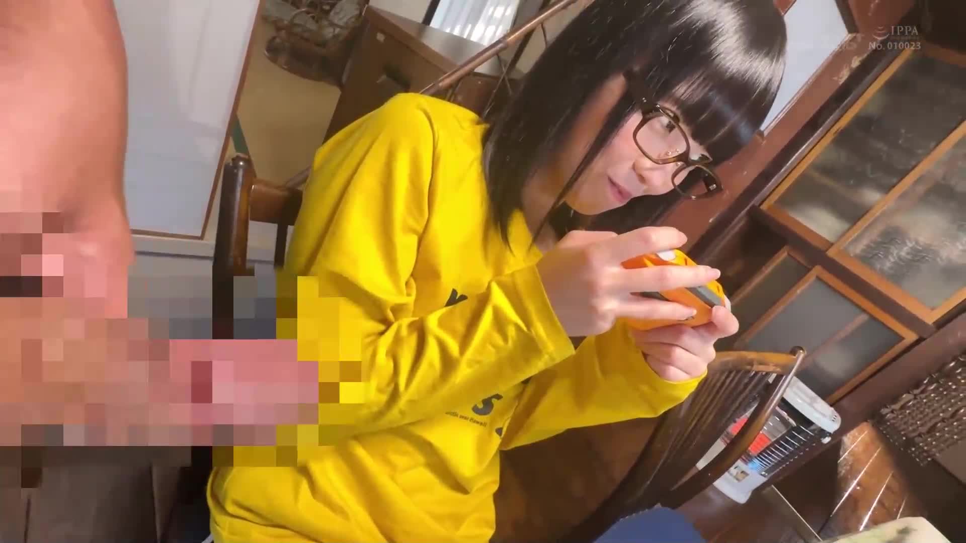纪录片《NEET，同龄的哀悼女性》～我的姐姐和几年前一样没有变化～眼睛闪闪发光的萝莉身材姐姐（27） - AV大平台-中文字幕,成人影片,AV,国产,线上看