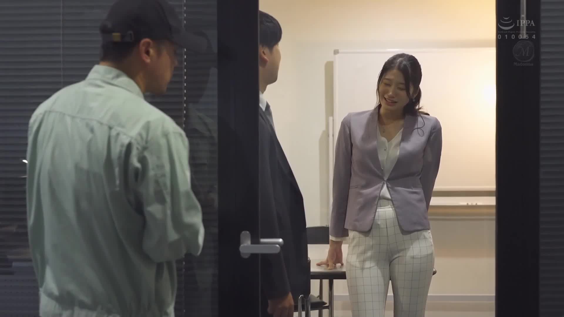 婚礼纪录影片NTR 人生中最幸福的时刻，心爱的妻子被偷偷抢走了。 沙月文乃 - AV大平台-中文字幕,成人影片,AV,国产,线上看