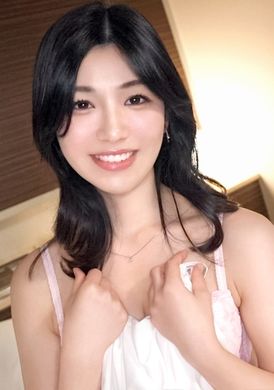 SIRO-5235一位才华洋溢的网页设计师来了！ 虽然工作很充实，但我已经很久没有性生活了… 当她吞下许久不见的鸡巴时，她的阴户发出粗俗的声音！ 一道猥琐的声音响起！ 【初拍】AV线上申请→AV体验拍摄2122 - AV大平台-中文字幕,成人影片,AV,国产,线上看