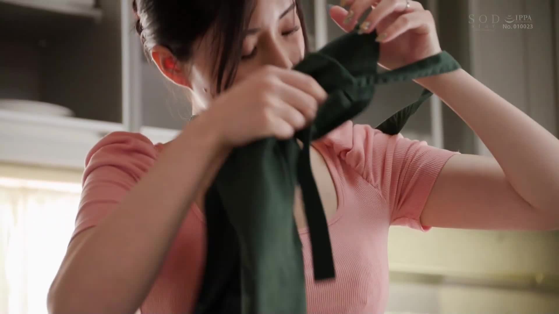 经营度假出租屋的美女老婆被客人挑衅，进行NTR性爱。 我沉迷其中，躲着丈夫，做了四天三晚的性行为 神木丽 - AV大平台-中文字幕,成人影片,AV,国产,线上看