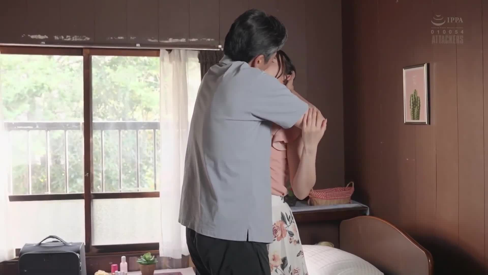 长久以来回到家乡的女儿已经变成我喜欢的女人，我对她进行了全身舔犯。 白都四季 - AV大平台-中文字幕,成人影片,AV,国产,线上看