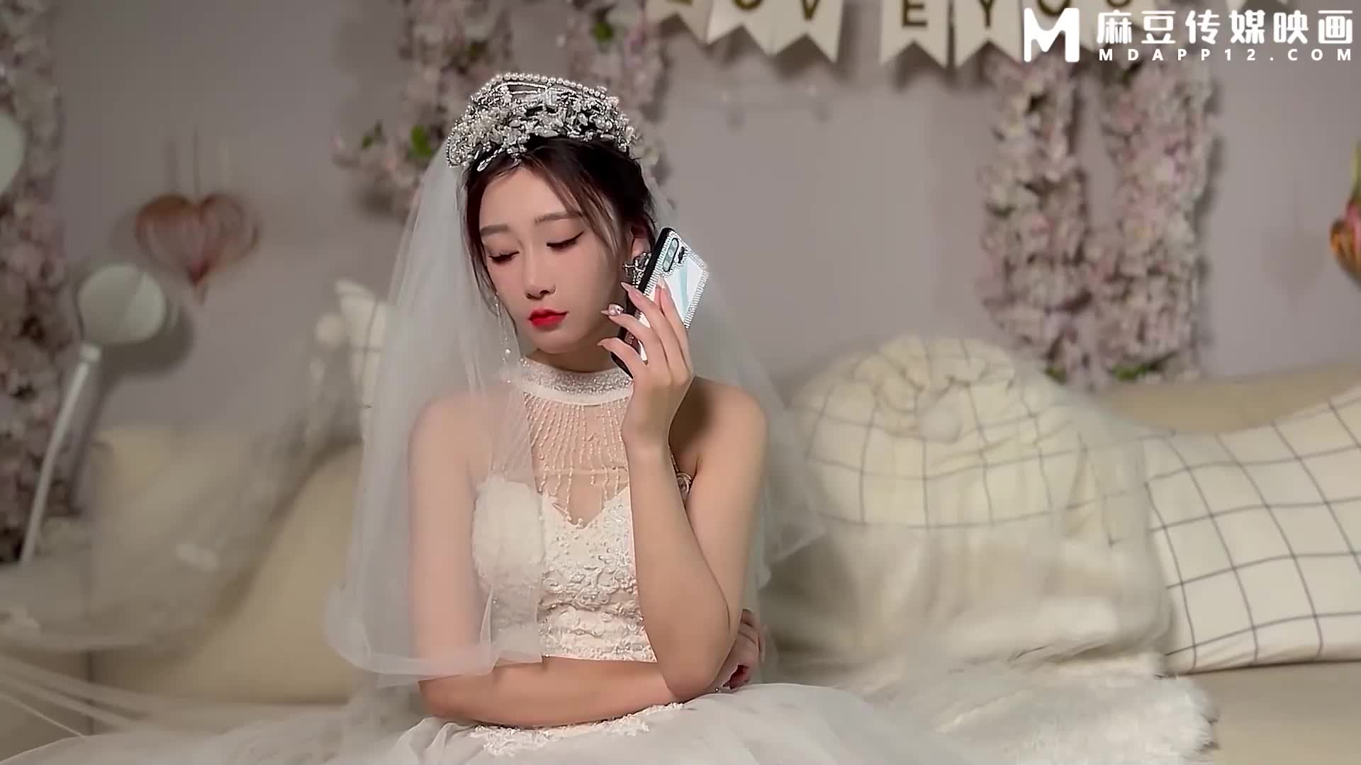 隐藏在婚纱下的约定前任肉棒难以遗忘 - AV大平台-中文字幕,成人影片,AV,国产,线上看