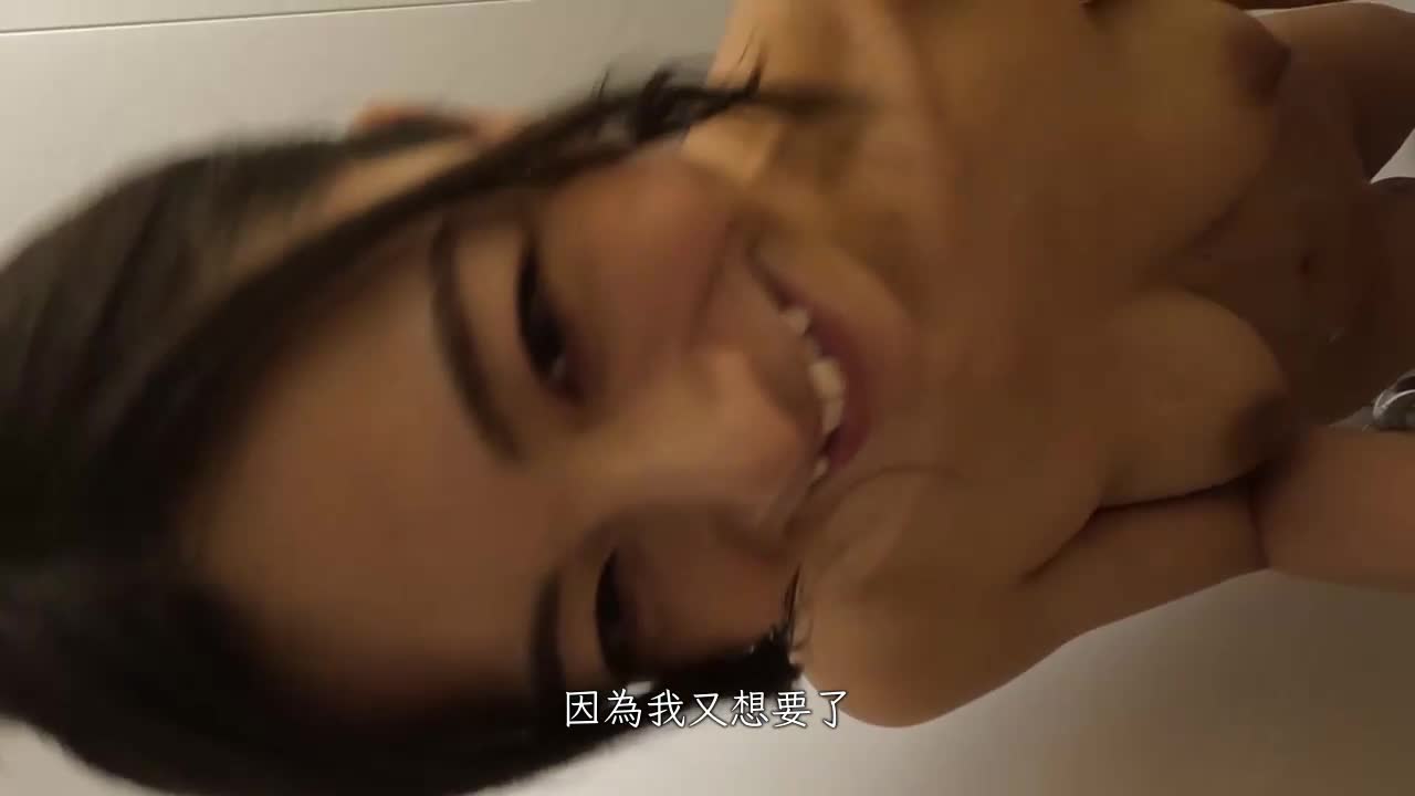 素人JD【限定】小梓22岁，大人般的外表太色情的美丽JD！ ！ 在我们做爱之前，我就被这个在床上充满性感魅力的性感女孩所征服，我忍不住射在她体内！ ！ - AV大平台-中文字幕,成人影片,AV,国产,线上看